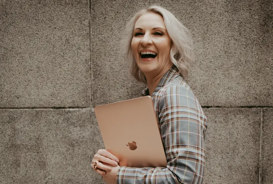 Canva: Verktøyet som gjør Dagen Lettere for Gründere